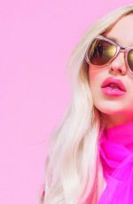 DOVE CAMERON for Prive Revaux x Dove Cameron 2019 Collection