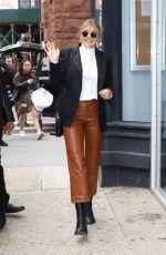 ELIZABETH OLSEN Aarrives at AOL Build in New York 10/08/2019