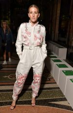 ELLIE GOULDING at Stella McCartney Show at Paris Fashion Week 09/30/2019
