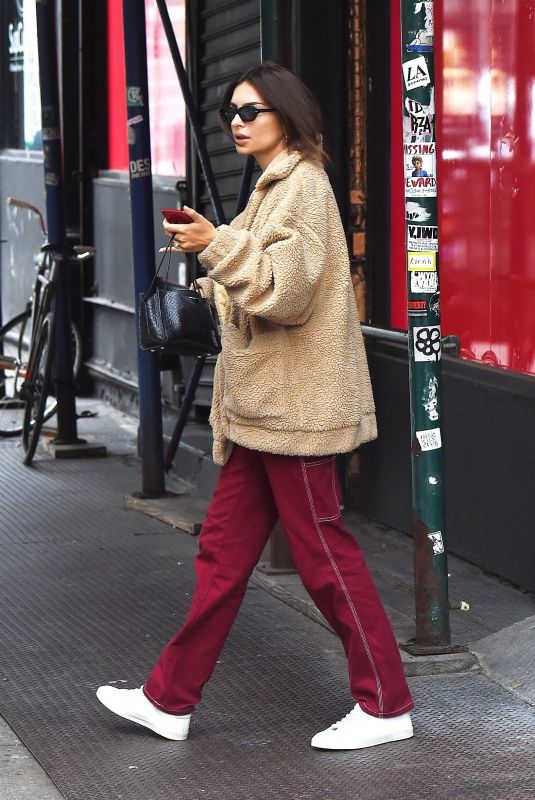 EMILY RATAJKOWSKI Out and About in New York 10/08/2019