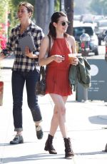 EMMA ROBERTS Out for Lunch in Los Feliz 10/09/2019