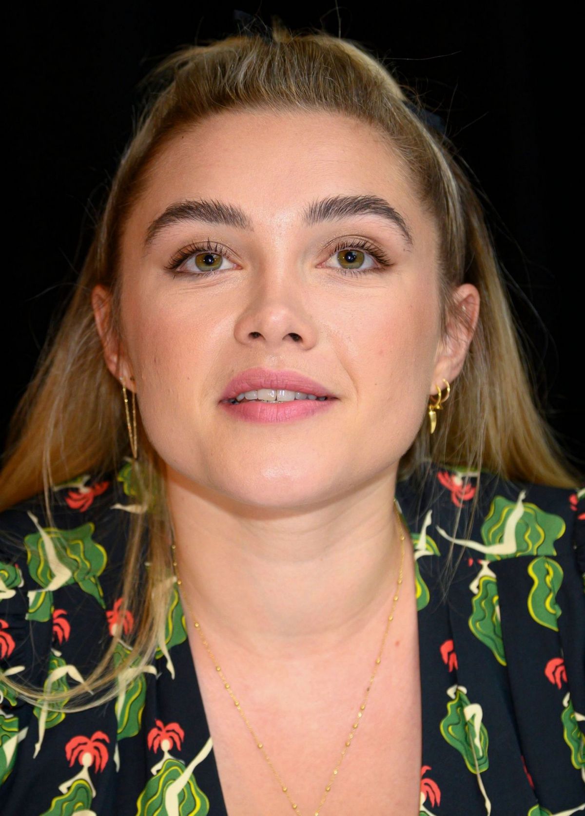 FLORENCE PUGH at Little Women Press Conference in Los Angeles 10/28 ...