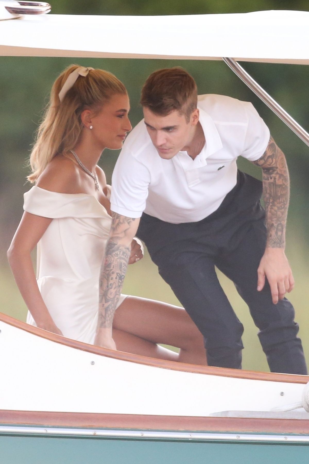 HAILEY and Justin BIEBER at Her Wedding Rehesal Diiner at