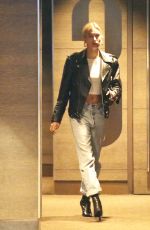 HAILEY and Justin BIEBER Leaves Voda Spa in West Hollywood 10/02/2019