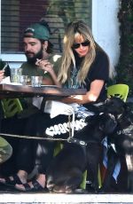 HEIDI KLUM and Tom Kaulitz Out for Lunch in West Hollywood 10/13/2019
