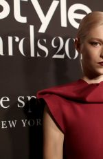 HUNTER SCHAFER at 2019 Instyle Awards in Los Angeles 10/21/2019