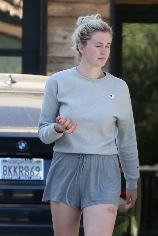 IRELAND BLADWIN Out in Los Angeles 10/08/2019