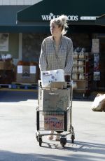 IRELAND BLADWIN Shopping at Whole Foods in Los Angeles 10/06/2019