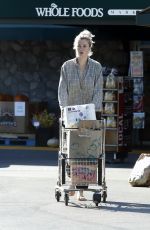 IRELAND BLADWIN Shopping at Whole Foods in Los Angeles 10/06/2019