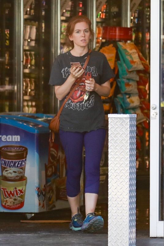 ISLA FISHER Out and About in Los Angeles 10/18/2019