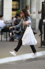 JENNA DEWAN Out at The Grove in Los Angeles 09/29/2019