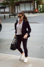 JENNIFER GARNER Arrives at Her Hotel in New York 10/23/2019