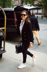 JENNIFER GARNER Arrives at Her Hotel in New York 10/23/2019