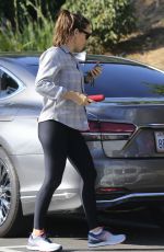 JENNIFER GARNER at a Gym in Pacific Palisades 10/12/2019