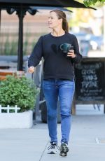 JENNIFER GARNER Out and About in Los Angeles 10/02/2019