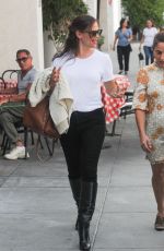 JENNIFER GARNER Out for Lunch at Croft Alley in Beverly Hills 10/16/2019