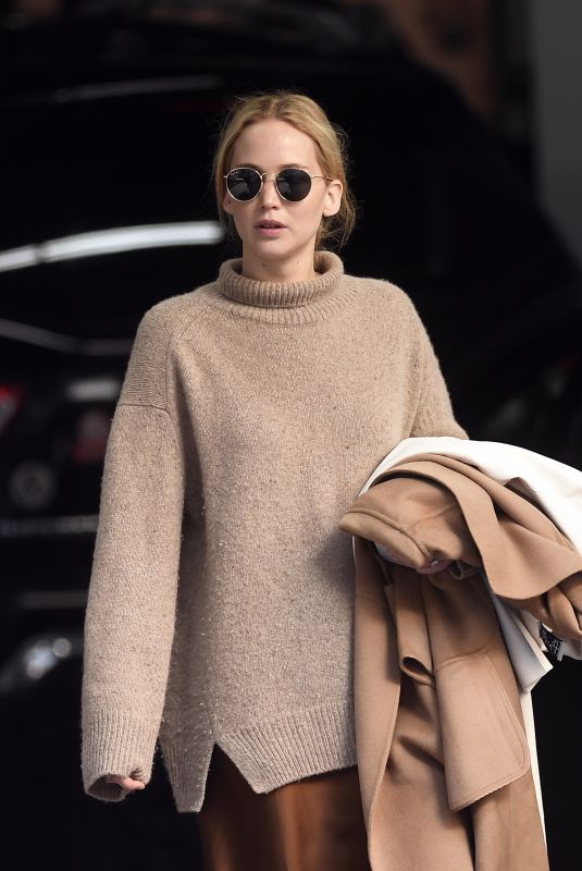 JENNIFER LAWRENCE Out in New York 10/18/2019
