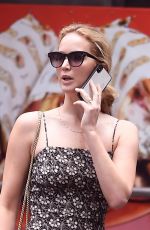JENNIFER LAWRENCE Shopping at Bergdorf Goodman in New York 10/03/2019