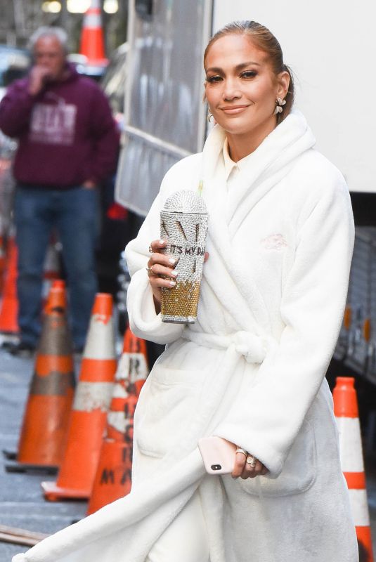 JENNIFER LOPEZ on the Set of Marry Me in New York 10/15/2019