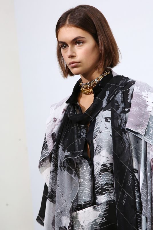KAIA GERBER on the Backstage of Sacai Fashion Show at PFW in Paris 09/30/2019