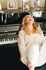 KATE HUDSON - Pretty Happy: Healthy Ways to Love Your Body, February 2016