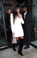KELLY ROWLAND at Catch LA Restaurant in West Hollywood 10/22/2019