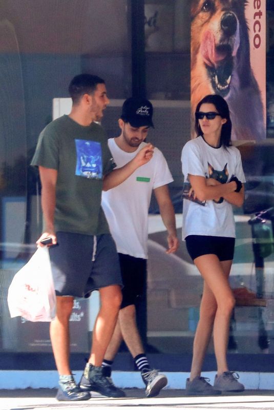 KENDALL JENNER Shopping at Petco in West Hollywood 10/08/2019