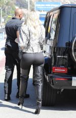 KHLOE KARDASHIAN Out for Lunch at Malibu Farm Pier Cafe 10/15/2019