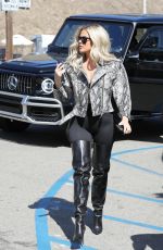 KHLOE KARDASHIAN Out for Lunch at Malibu Farm Pier Cafe 10/15/2019