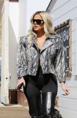 KHLOE KARDASHIAN Out for Lunch at Malibu Farm Pier Cafe 10/15/2019