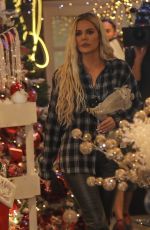 KHLOE KARDASHIAN Shopping at Aldicks Christmas in Van Nuys 10/11/2019