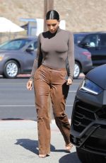 KIM KARdASHIAN at Malibu Farm Pier Cafe in Malibu 10/15/2019