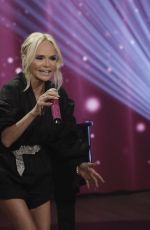 KRISTIN CHENOWETH at The Talk 10/04/2019