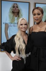 KRISTIN CHENOWETH at The Talk 10/04/2019