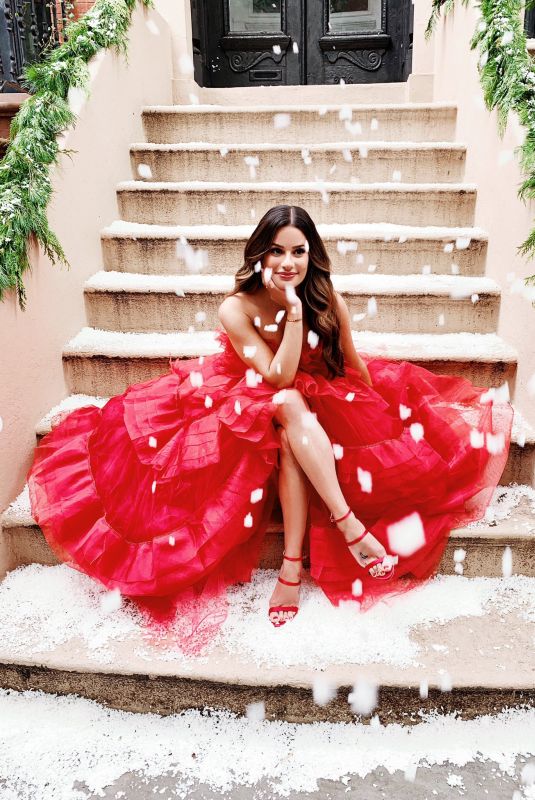 LEA MICHELE - Christmas in the City Album Promos
