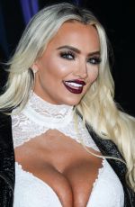 LINDSEY PELAS at Karma International