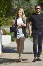 LOTTIE MOSS Out Apartment Hunting in Los Angeles 10/04/2019
