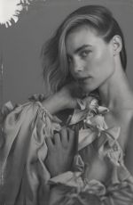 LUCY FRY for Schon! Magazine, October 2019