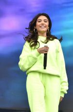 MADISON BEER Prforms at Austin City Limits Music Festival 10/11/2019