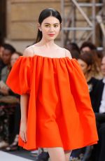 MAI DAVIKA at Le Defile L