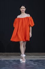 MAI DAVIKA at Le Defile L
