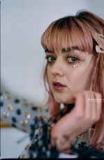 MAISIE WILLIAMS in Daisie Magazine, May 2019