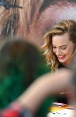 MARGOT ROBBIE at New York Comic Con 10/05/2019