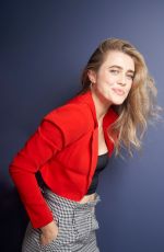 MELISSA ROXBURGH at 2019 New York Comic Con, October 2019