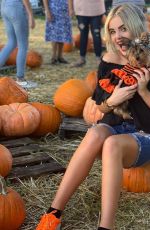 MIA DIAZ at a Pumpkin Patch - Instagram Photos 10/27/2019