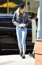 MILEY CYRUS Out for Lunch in Los Angeles 10/28/2019