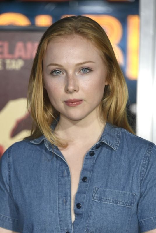 MOLLY QUINN at Zombieland: Double Tap Premiere in Westwood 10/10/2019