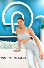 OLIVIA CULPO at P.volve