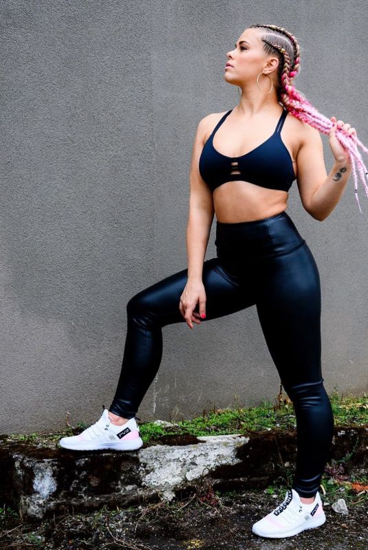 PAIGE VANZANT for Athletikan, September 2019