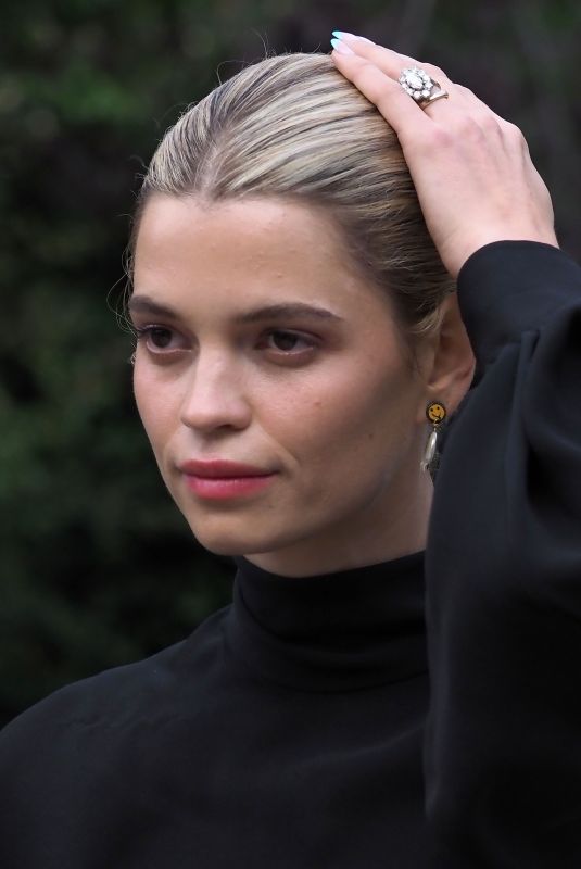 PIXIE GELDOF at Valentino Fashion Show at PFW in Paris 09/29/2019